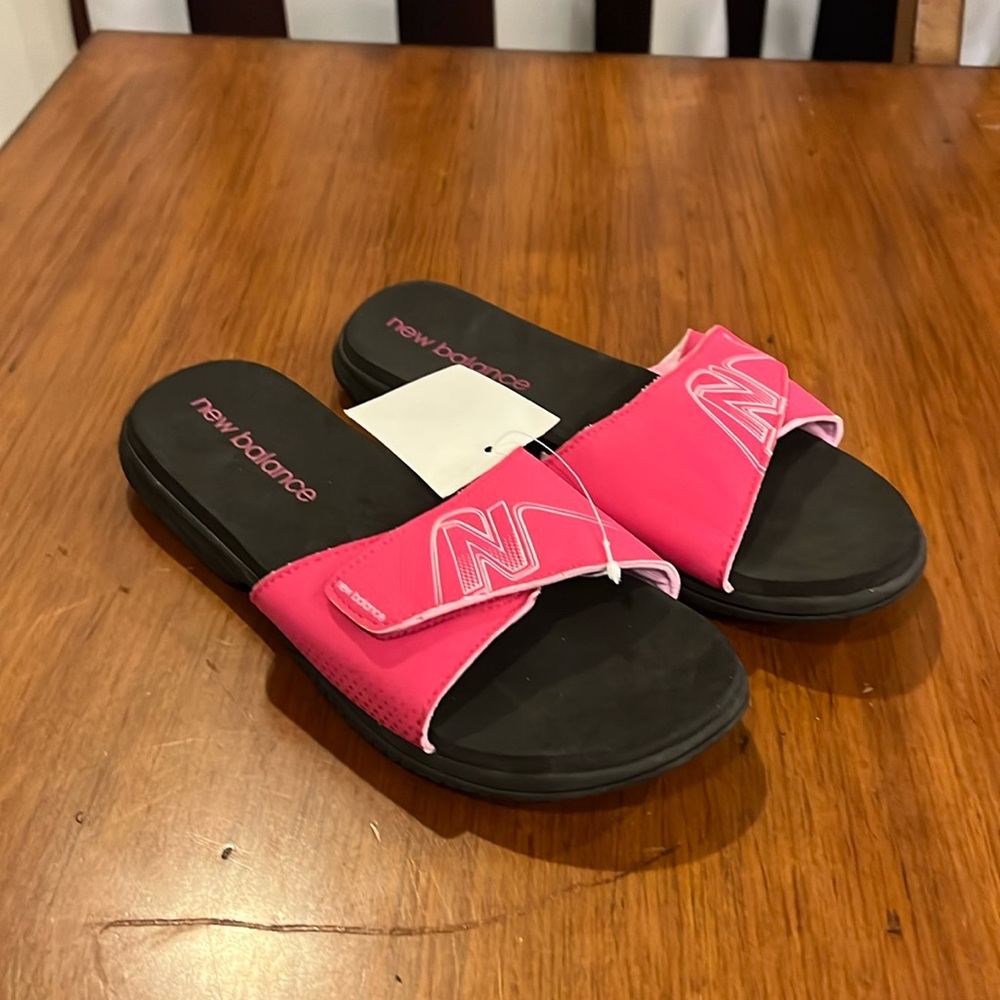 New Balance JoJo Slides Sandals shoes new rose Women’s Size 7
